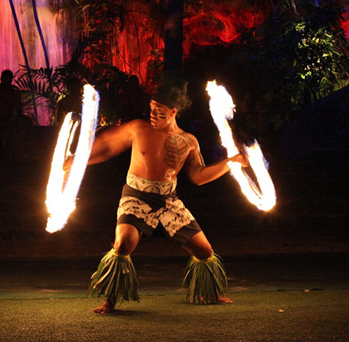 Maui Fire Dancers  Maui Fire Dancing  Firedancing Shows