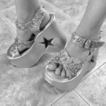 star platform sandals